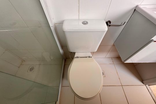 Banheiro da Suíte  de casa à venda com 3 quartos, 84m² em Vargem Pequena, Rio de Janeiro