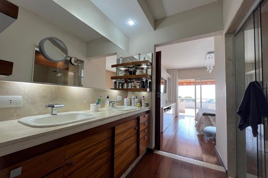 Casa de Condomínio para alugar com 4 quartos, 527m² em Granville, Juiz de Fora