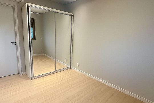 Quarto 1 de apartamento para alugar com 2 quartos, 72m² em Santo Amaro, São Paulo