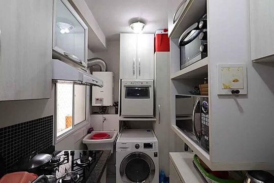 Cozinha de apartamento para alugar com 3 quartos, 55m² em Humaitá, Porto Alegre