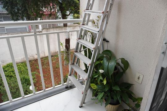 Apartamento à venda com 3 quartos, 68m² em Vila Carmosina, São Paulo