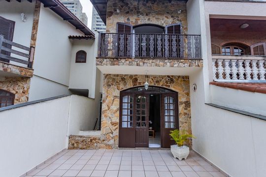 Quintal de casa à venda com 3 quartos, 200m² em Pirituba, São Paulo