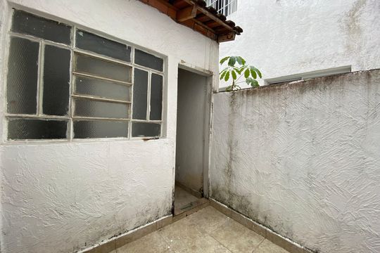 Quintal de apartamento à venda com 2 quartos, 1300m² em Barra Funda, São Paulo