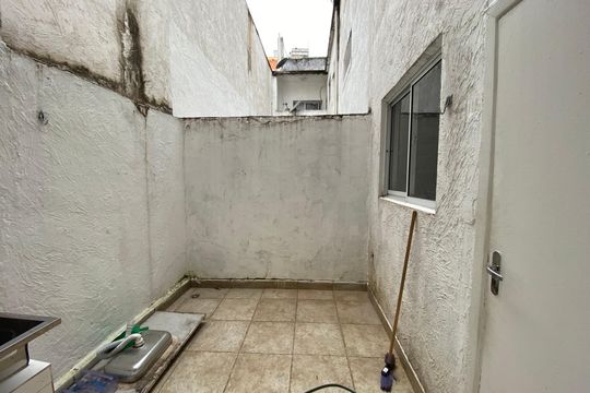 Area de Serviço de apartamento à venda com 2 quartos, 1300m² em Barra Funda, São Paulo