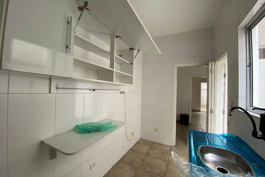 Cozinha de apartamento à venda com 2 quartos, 1300m² em Barra Funda, São Paulo