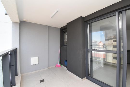 Sacada com Churrasqueira de apartamento à venda com 2 quartos, 75m² em Boa Vista, Curitiba