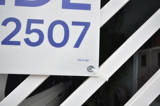 Placa de casa à venda com 2 quartos, 196m² em Parque Edu Chaves, São Paulo