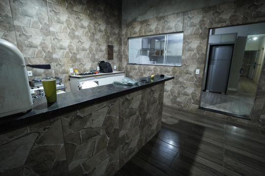 Casa à venda com 4 quartos, 502m² em Jardim Luz, Goiânia