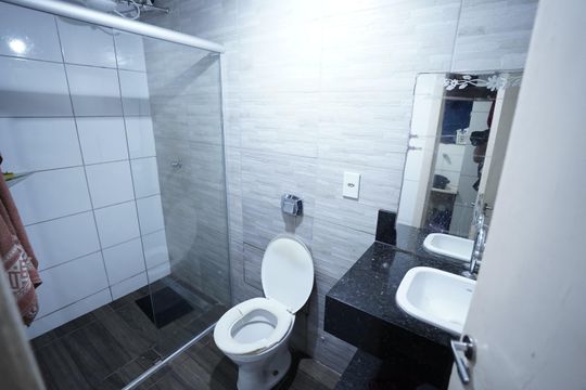 Casa à venda com 4 quartos, 502m² em Jardim Luz, Goiânia