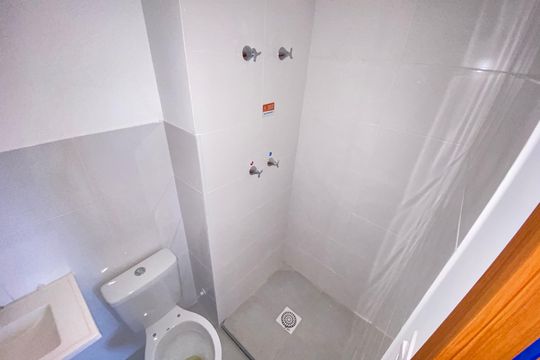 Apartamento à venda com 2 quartos, 49m² em Inhaúma, Rio de Janeiro