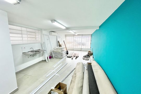 Garagem de casa para alugar com 4 quartos, 176m² em Santana, São Paulo