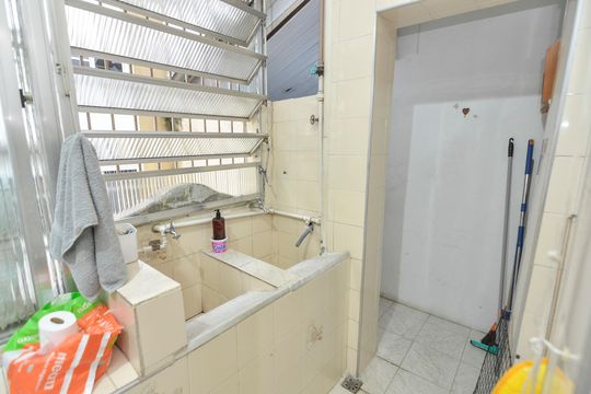 Área de Serviço de apartamento para alugar com 2 quartos, 99m² em Rio Comprido, Rio de Janeiro