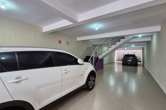 Garagem  de apartamento à venda com 2 quartos, 150m² em Vila Curuçá, Santo André