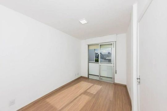 Quarto de apartamento para alugar com 1 quarto, 46m² em Farroupilha, Porto Alegre