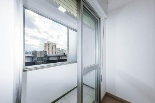 Quarto de apartamento para alugar com 1 quarto, 46m² em Farroupilha, Porto Alegre