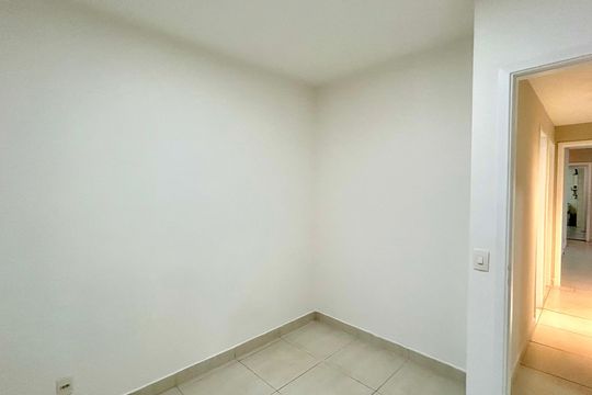 Quarto 3 de apartamento para alugar com 4 quartos, 114m² em Vila Santo Antonio, Guarulhos