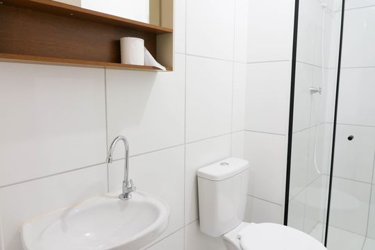 Banheiro de apartamento para alugar com 2 quartos, 38m² em Jardim São Luís, São Paulo