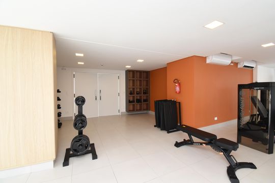 Área comum - Academia de kitnet/studio para alugar com 1 quarto, 30m² em Centro, Curitiba