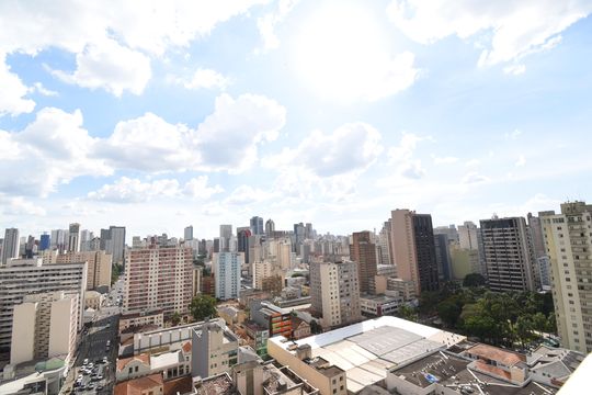 Vista do Prédio de kitnet/studio para alugar com 1 quarto, 30m² em Centro, Curitiba