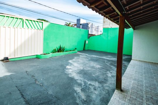 Casa para alugar com 2 quartos, 140m² em Jardim Leblon, Belo Horizonte