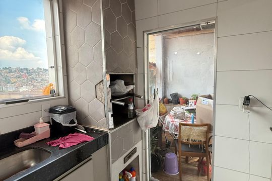 Cozinha de casa à venda com 3 quartos, 360m² em Coqueiros, Belo Horizonte