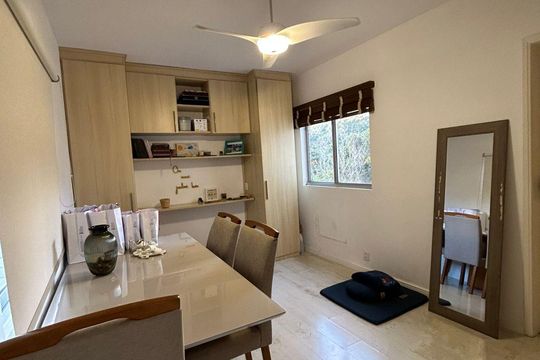 Apartamento para alugar com 4 quartos, 154m² em Nogueira, Petrópolis