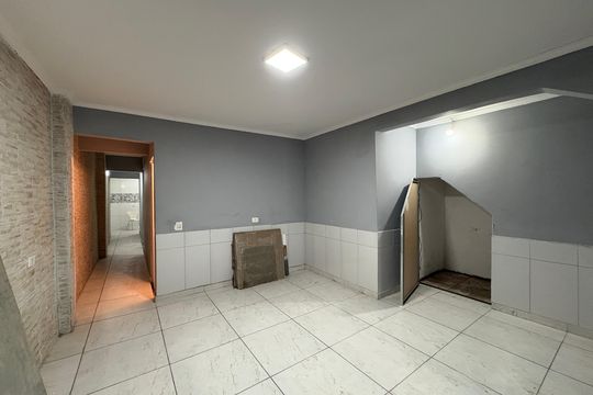 Sala de casa para alugar com 2 quartos, 80m² em Vila Albertina, São Paulo