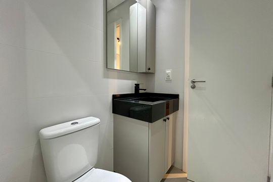 Banheiro de apartamento para alugar com 1 quarto, 31m² em Trindade, Florianópolis