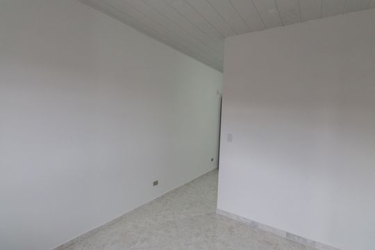 Cozinha de apartamento para alugar com 1 quarto, 20m² em Vila Maria Alta, São Paulo