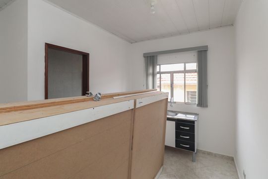 Cozinha de apartamento para alugar com 1 quarto, 21m² em Vila Maria Alta, São Paulo