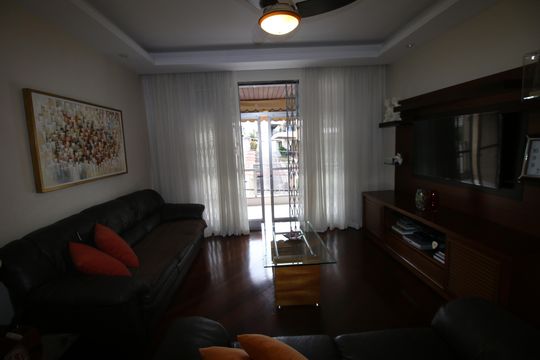 Sala de apartamento à venda com 3 quartos, 142m² em Jardim Guanabara, Rio de Janeiro