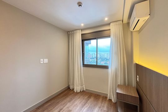 Suíte de apartamento para alugar com 1 quarto, 35m² em Indianópolis, São Paulo
