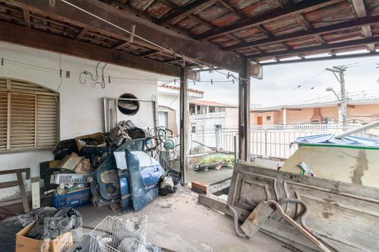 Área externa de casa à venda com 3 quartos, 125m² em Vila Nhocuné, São Paulo