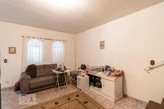 Casa à venda com 3 quartos, 125m² em Vila Nhocuné, São Paulo