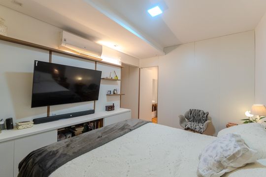 Suíte 1 de apartamento para alugar com 3 quartos, 145m² em Bela Vista, São Paulo