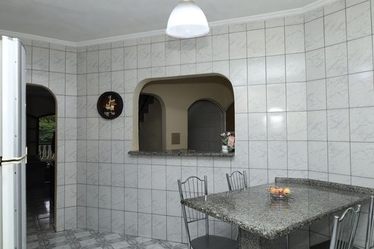 Cozinha de casa à venda com 3 quartos, 180m² em Parque Savoi City, São Paulo