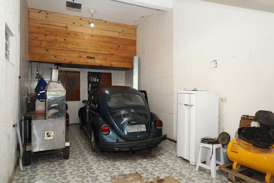 Garagem de casa à venda com 3 quartos, 180m² em Parque Savoi City, São Paulo