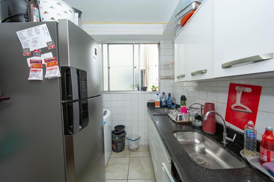 Apartamento à venda com 2 quartos, 49m² em Camargos, Belo Horizonte