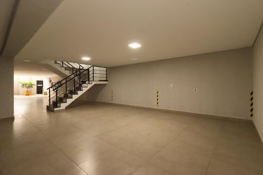 Garagem de apartamento à venda com 2 quartos, 98m² em Jardim das Maravilhas, Santo André
