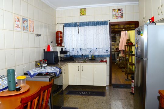 Cozinha de casa para alugar com 3 quartos, 170m² em Ipê, Belo Horizonte
