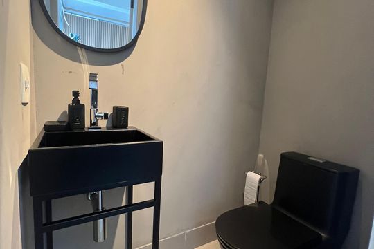Lavabo de apartamento à venda com 2 quartos, 101m² em Sumarezinho, São Paulo