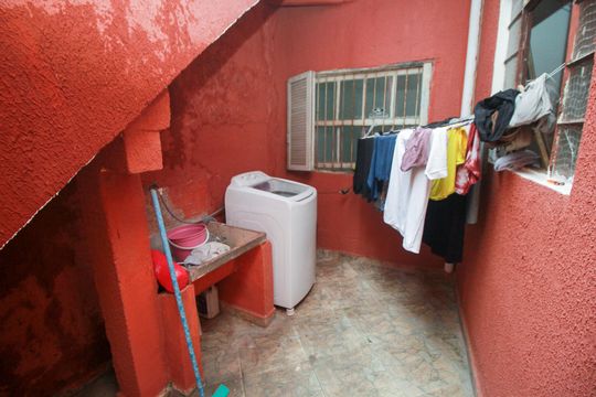 Área de Serviço de casa à venda com 4 quartos, 202m² em Jardim Utinga, Santo André