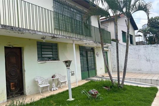 Casa à venda com 3 quartos, 458m² em Lapa, São Paulo