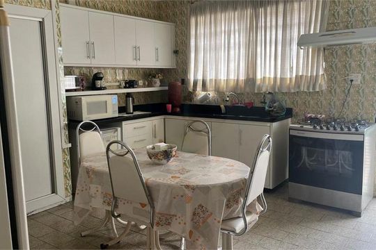 Casa à venda com 3 quartos, 458m² em Lapa, São Paulo