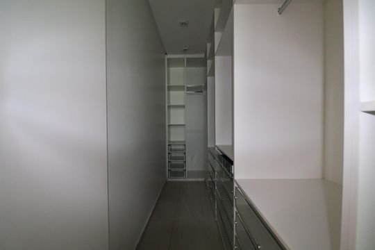 Closet Quarto 1 suíte de casa para alugar com 3 quartos, 300m² em Campestre, Santo André