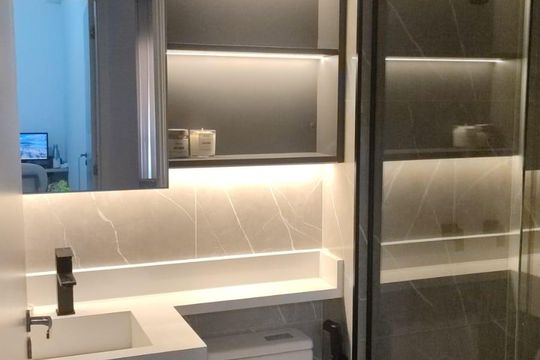 Banheiro de apartamento à venda com 2 quartos, 44m² em Ponte Sao Joao, Jundiaí
