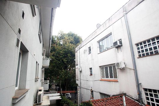 Sala Vista de kitnet/studio à venda com 1 quarto, 51m² em Floresta, Porto Alegre