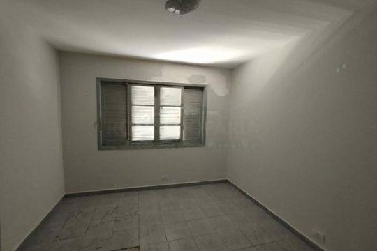 Casa à venda com 2 quartos, 130m² em Jardim Maraba, São Paulo
