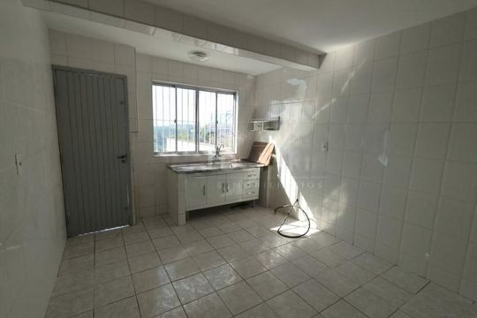 Casa à venda com 2 quartos, 130m² em Jardim Maraba, São Paulo