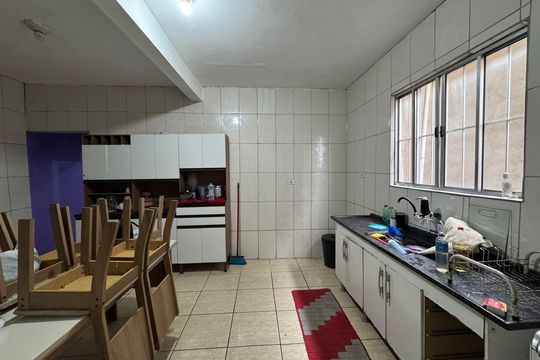 Cozinha de casa à venda com 4 quartos, 96m² em Conceicao, Osasco